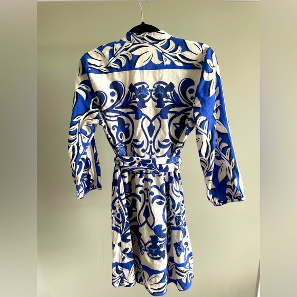 Blue and White Zara patterned dress small - Picture 3 of 4